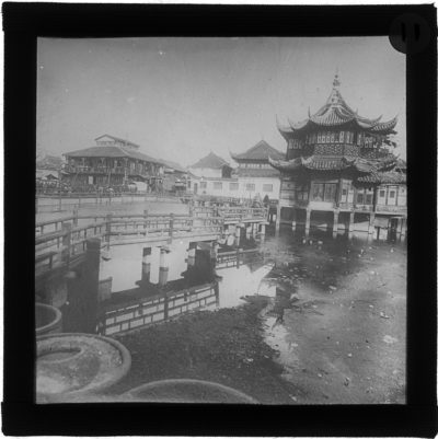 [Glass Slide.01/(011)] Huxinting and the Nine Curve Bridge