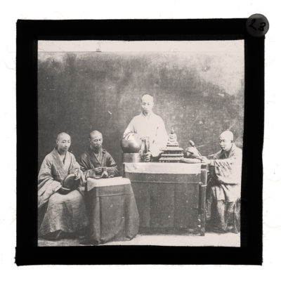 [Glass Slide.01/(023)] Buddhist Monks, China