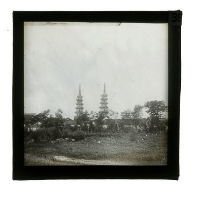 [Glass Slide.01/(035)] Twin pagodas at Luohanyuan Temple, Suzhou