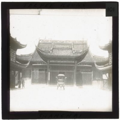 [Glass slide.01/(101)] Temple, Shanghai