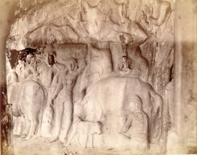 [Photo.12/(026)] The Seven Pagodas [Mamallapuram], the herds of the cowherd Nunda in Kristna’s Choultry
