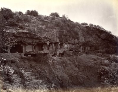 [Photo.14/(004)] Dherwada Cave Temple, Ellora