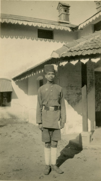 [Photo.85/(010)] Trichinopoli policeman, 1929