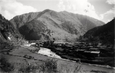 [Photo.86/2(051)] Yatung, looking north, August 1938