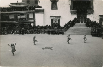 [Photo.86/2(078)] New Year dancers at the Potala, Lhasa, 1936