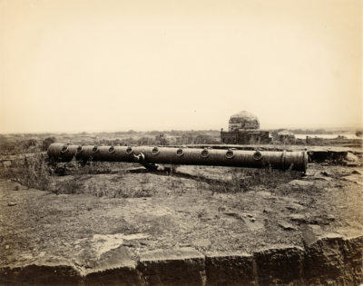 [Photo.35/(006)] The great Gun, 1100 years old, Bijapur