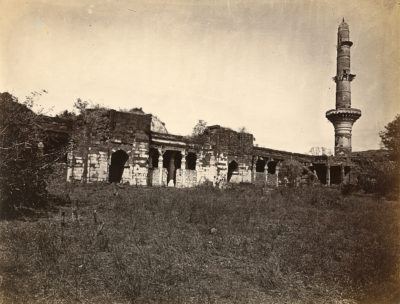 [Photo.35/(007)] Daulatabad, Nizam’s Territory: minaret