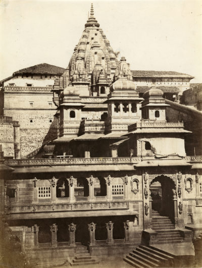 [Photo.35/(028)] Temple of Ahalya Bai, Mukesar on the Nerbudda