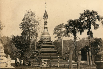 [Photo.35/(046)] Burmese Pagoda